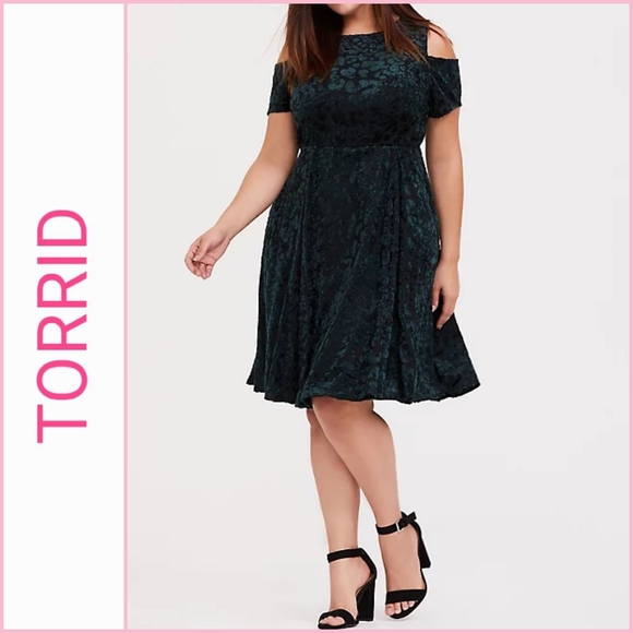 torrid Dresses & Skirts - Torrid Green Velvet Burnout Cold Shoulder Skater Dress